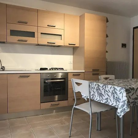 Apartment Mirage *
